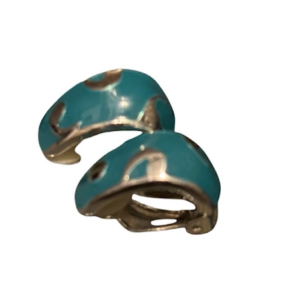 2/$30 Vintage Enamel Clip- on Earrings - Picture 4 of 11